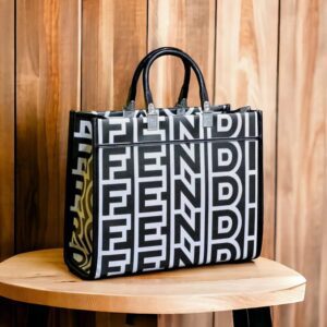 Fendi Women hand bag